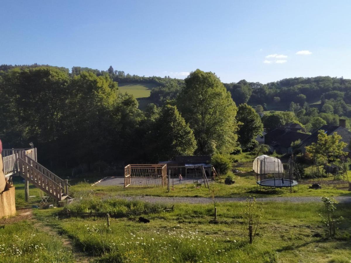 Caradjango , Caravane Chauffee Et Climatisee Lupersat Екстериор снимка
